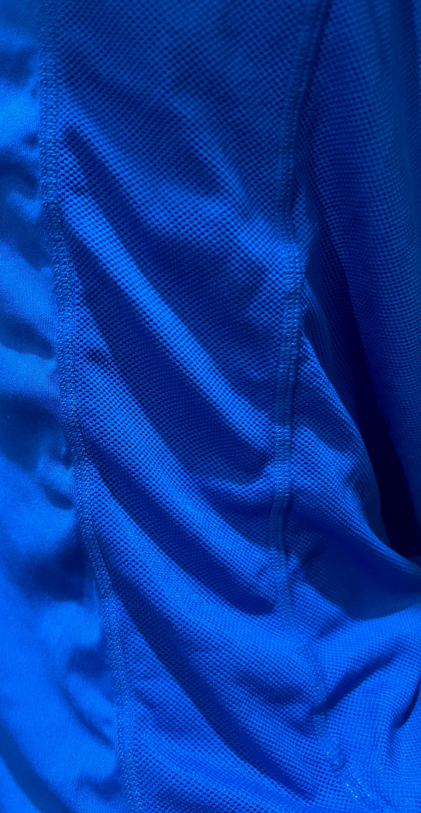 Remera Deportiva Asics Azul Francia con Cierre - Talle M⁠ — imagen 4