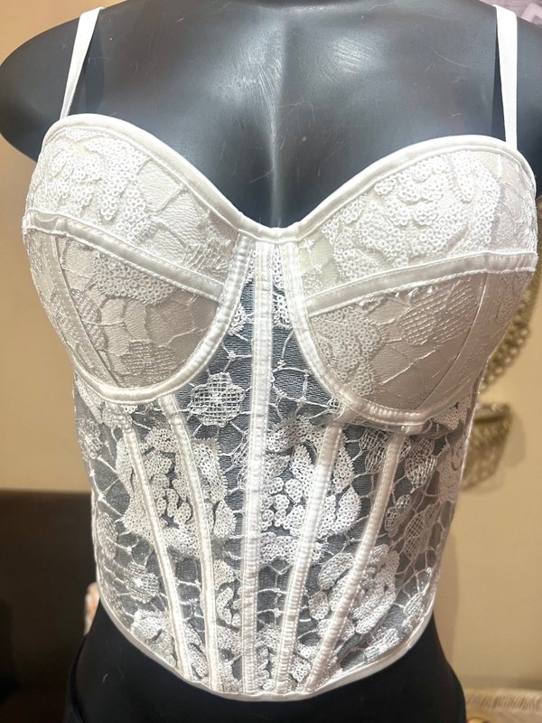 Corset Bustier Blanco de Encaje con Lentejuelas- Talle M⁠