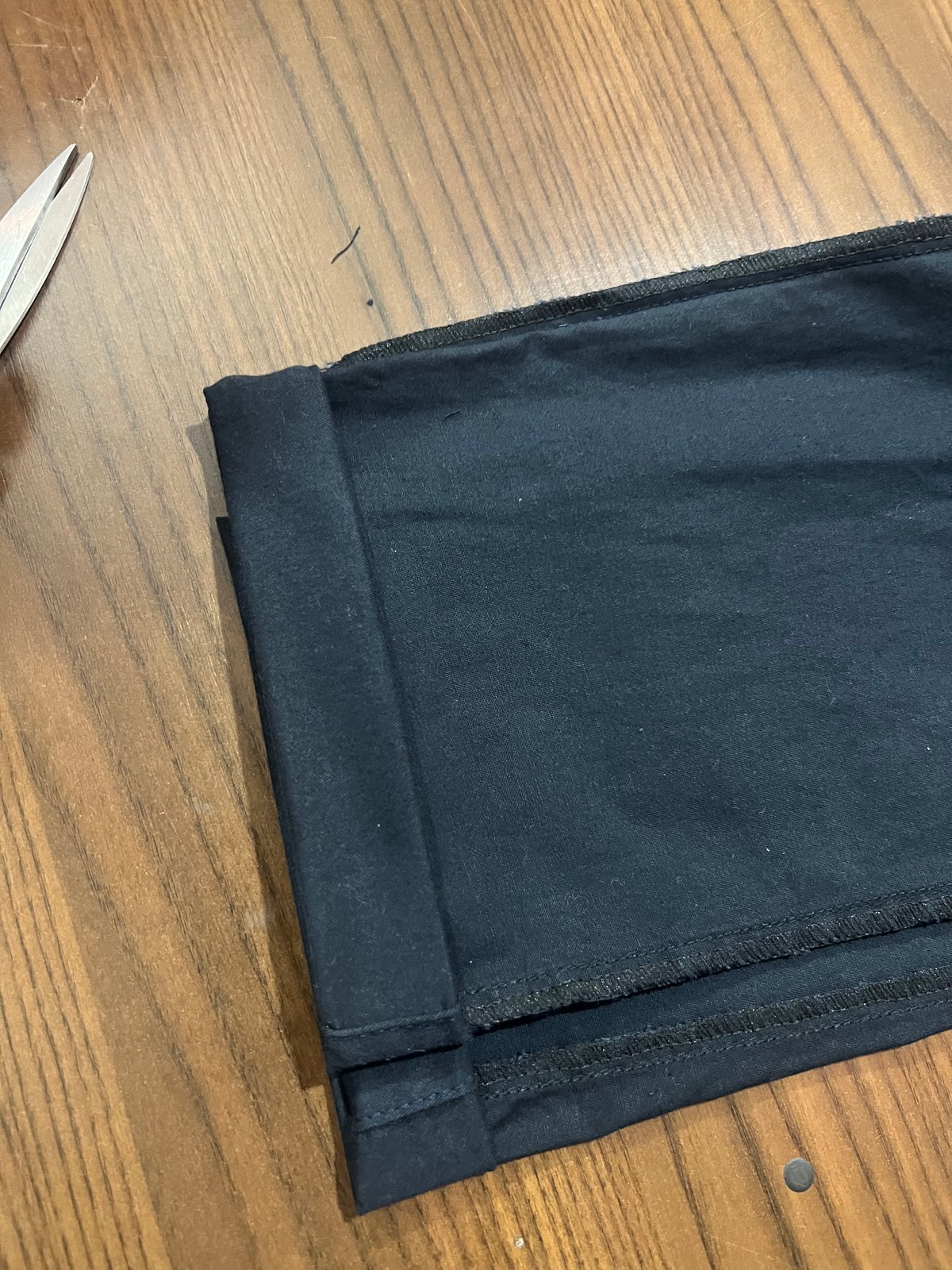Servicio: Ajuste de largo de Pantalón  - 3
