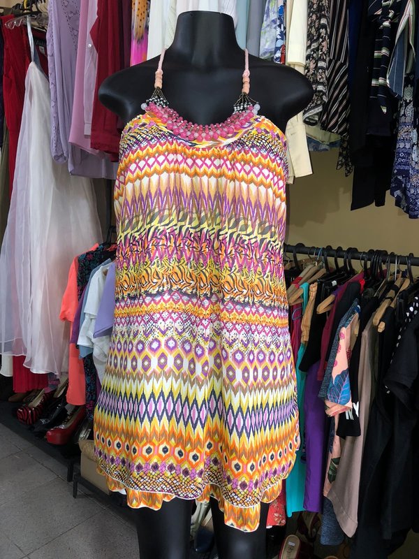 Vestido Halter Corto con Estampado Étnico Multicolor