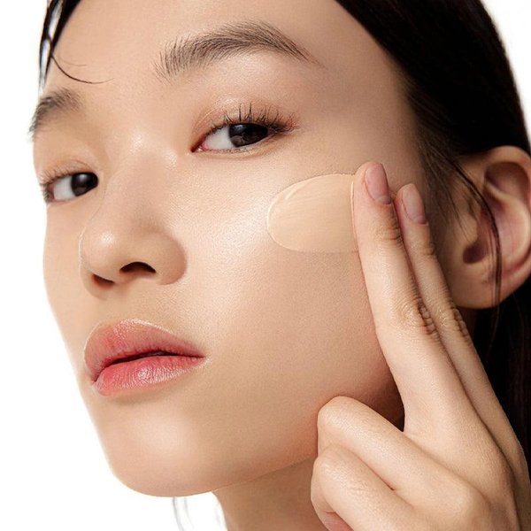 Parnell Cicamanu Skin Fit Foundation 30 ml 