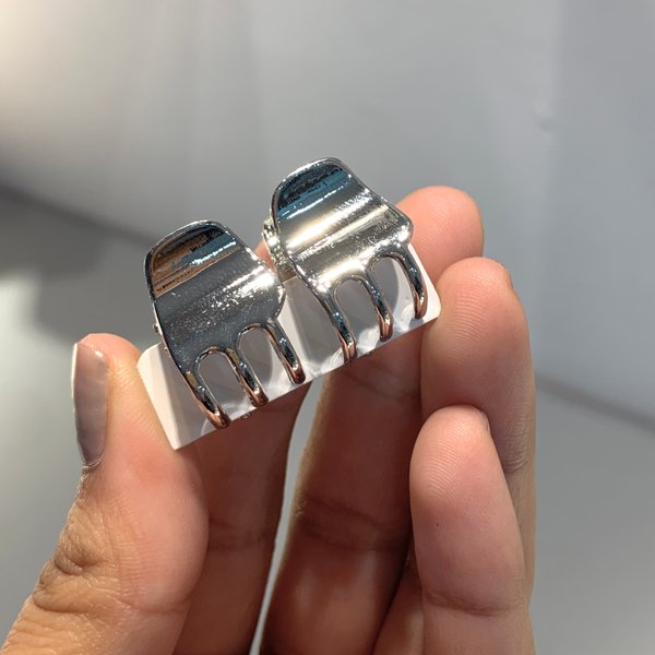 Par de mini pirañas en Plata 