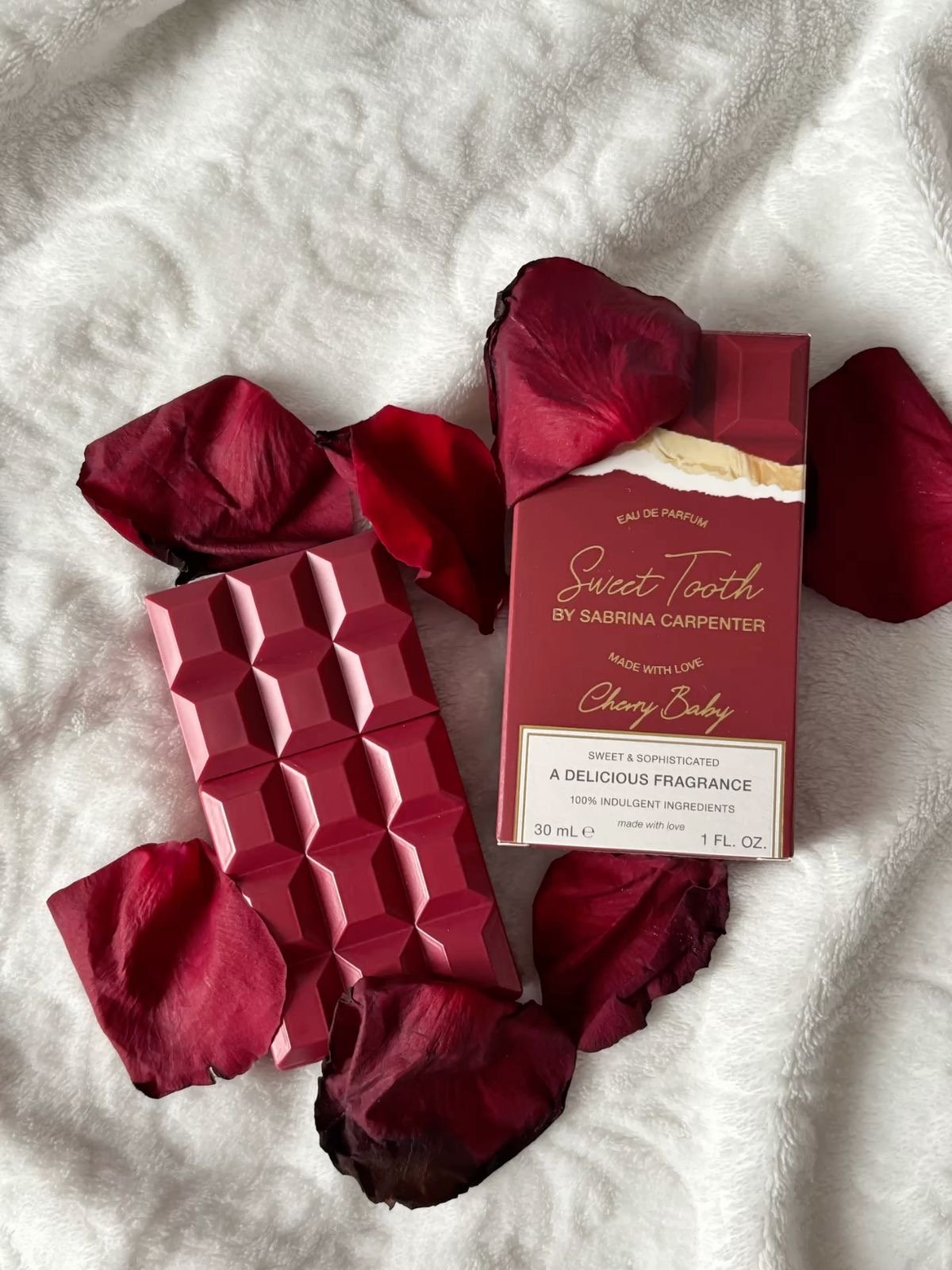 Sweet Tooth de Sabrina Carpenter  - 5