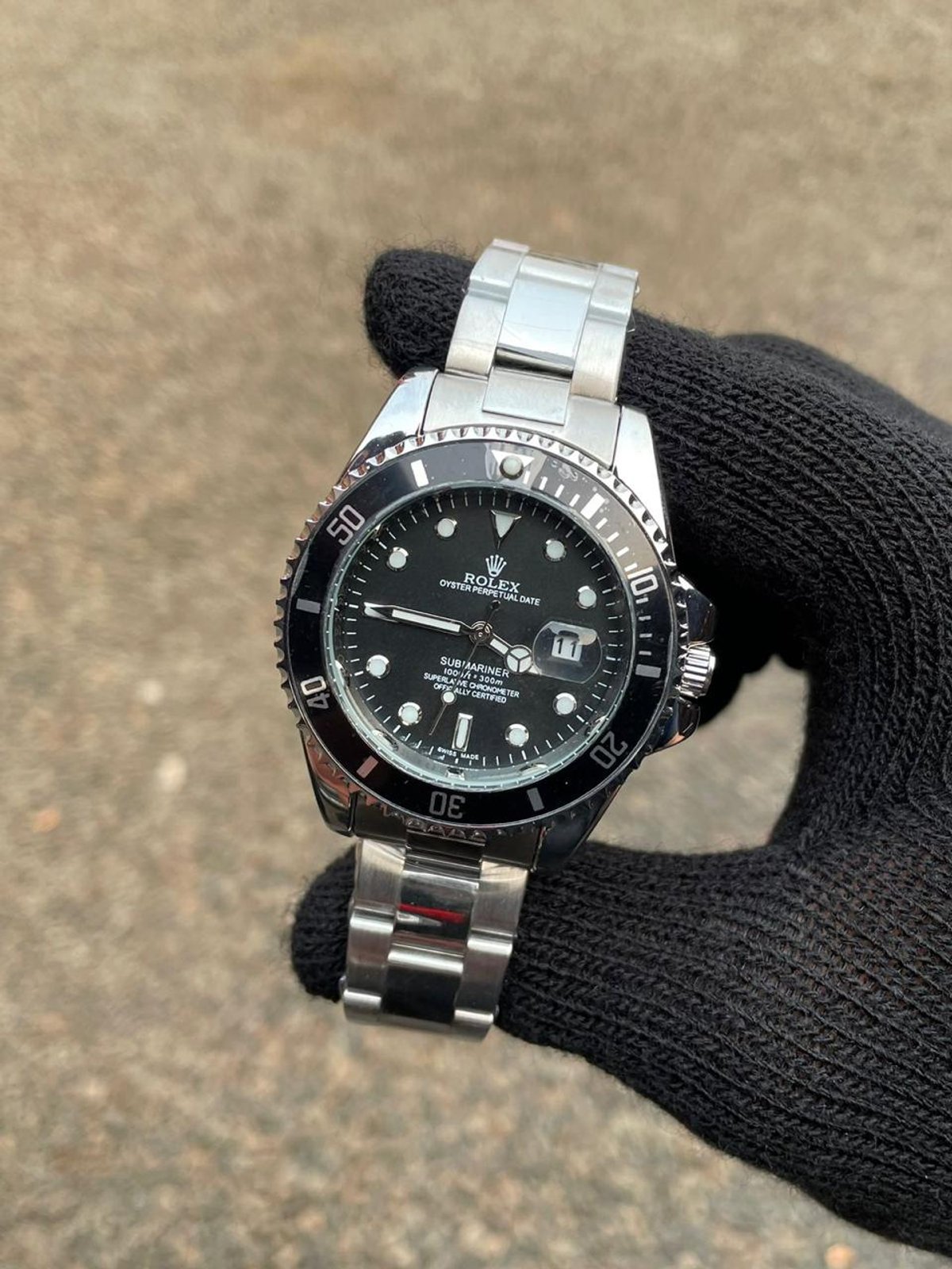 Rolex Submariner Plateado Fondo Negro