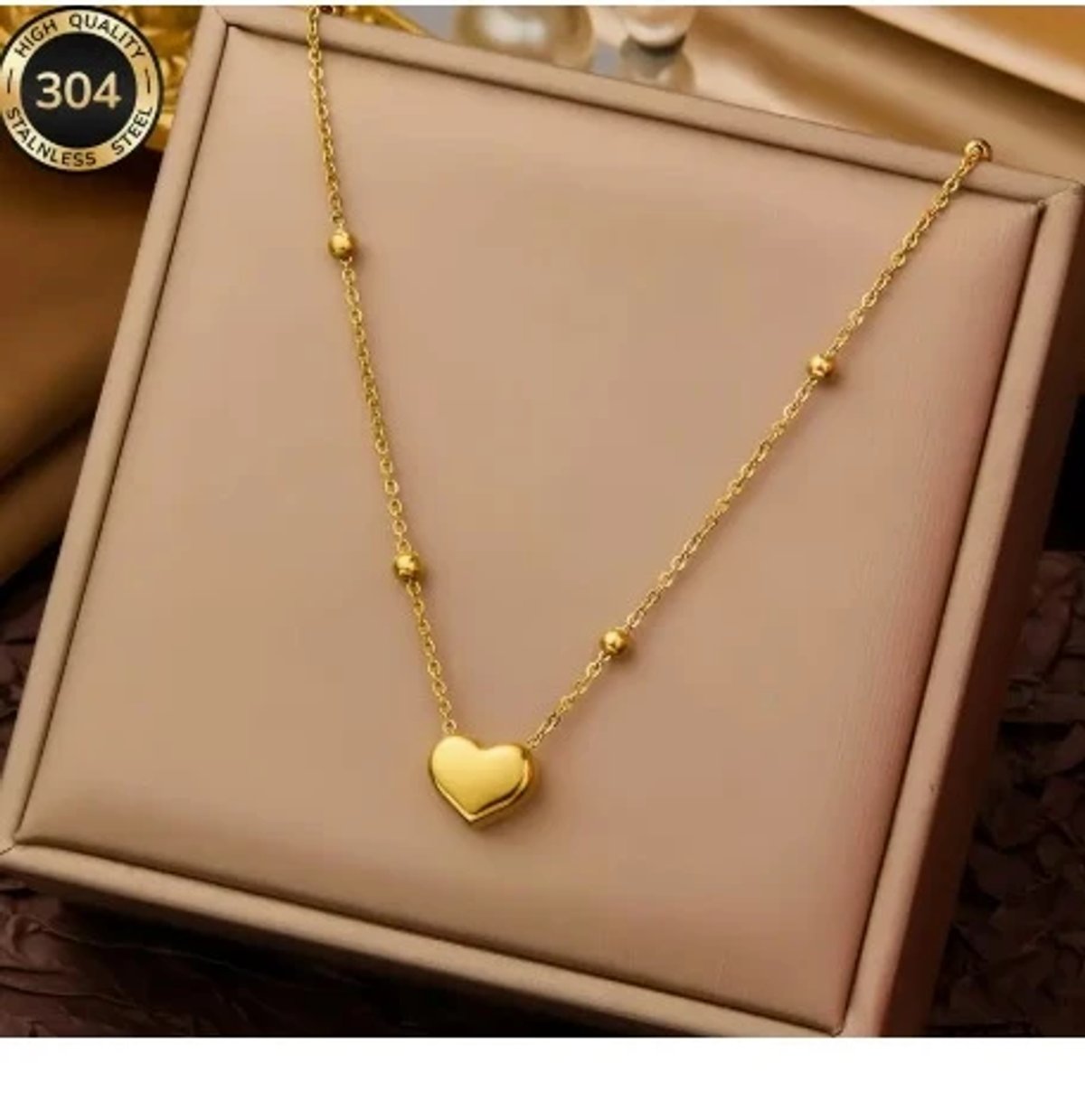 Cadena corazón con perlitas de acero inoxidable chapado en oro 18K