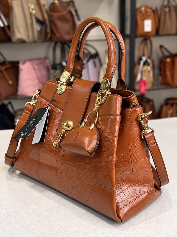 Cartera Chenson