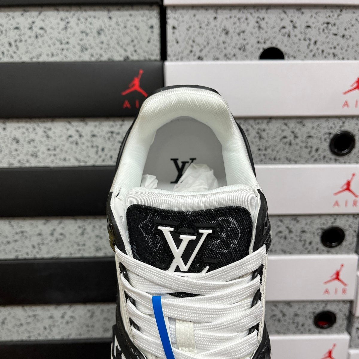 Louis Vuitton Trainer  - 5
