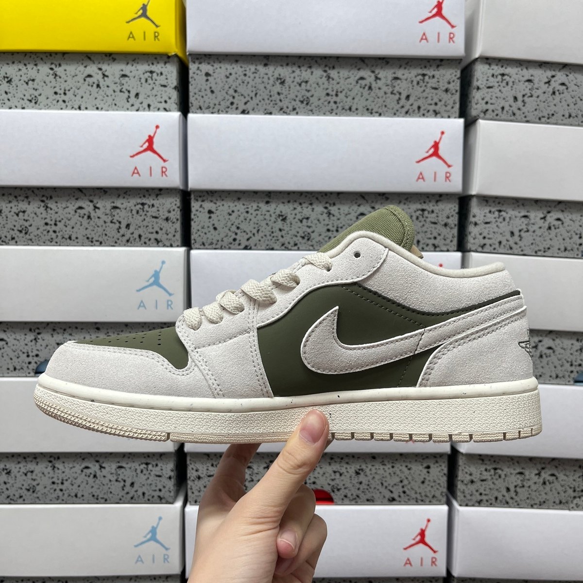 Air Jordan 1 Low - 3