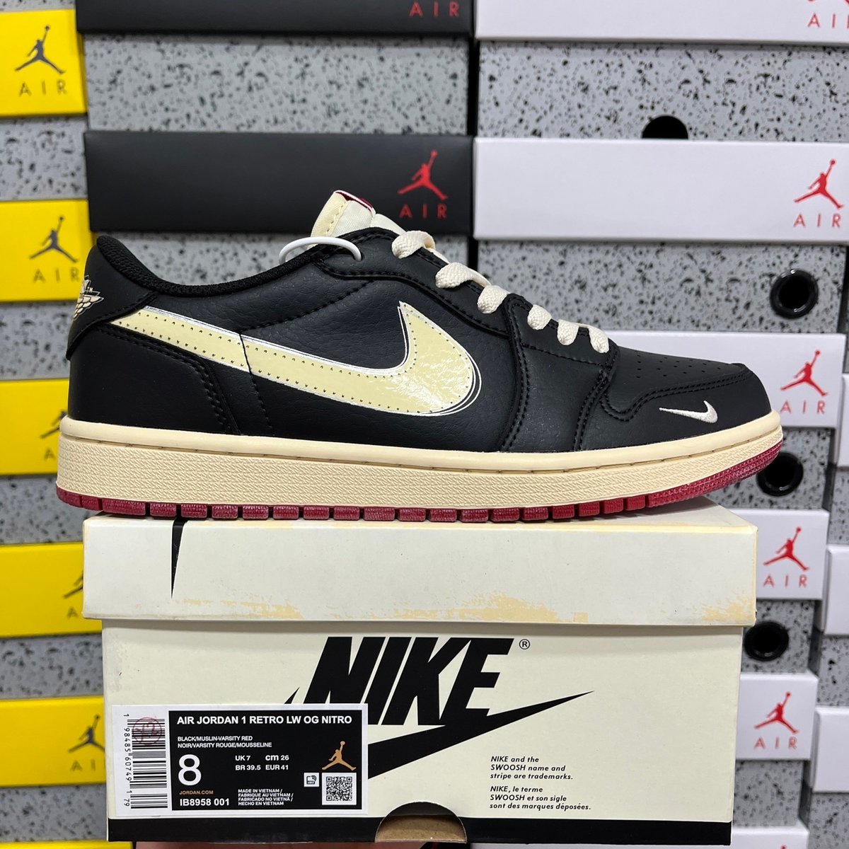 Air Jordan 1 Low