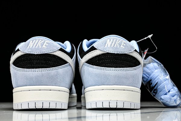 Nike SB Dunk 