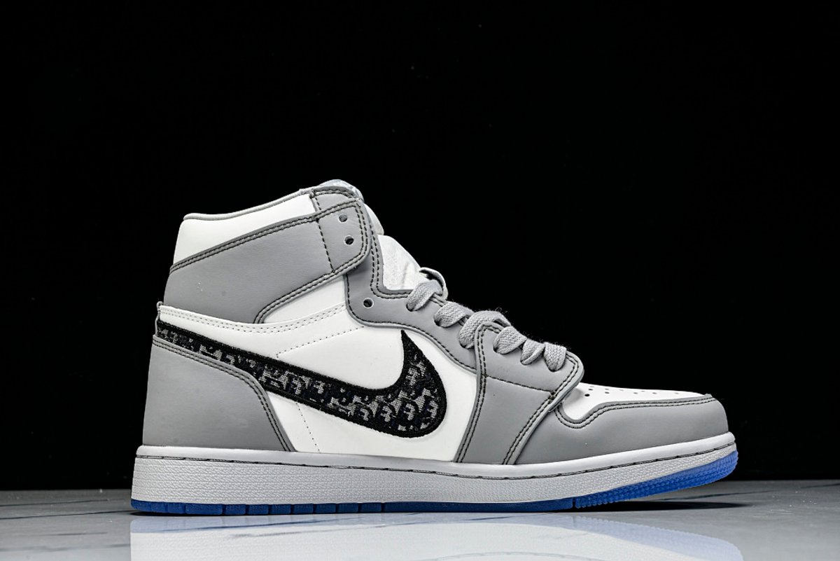 AIR JORDAN 1 HIGH x DIOR - 2