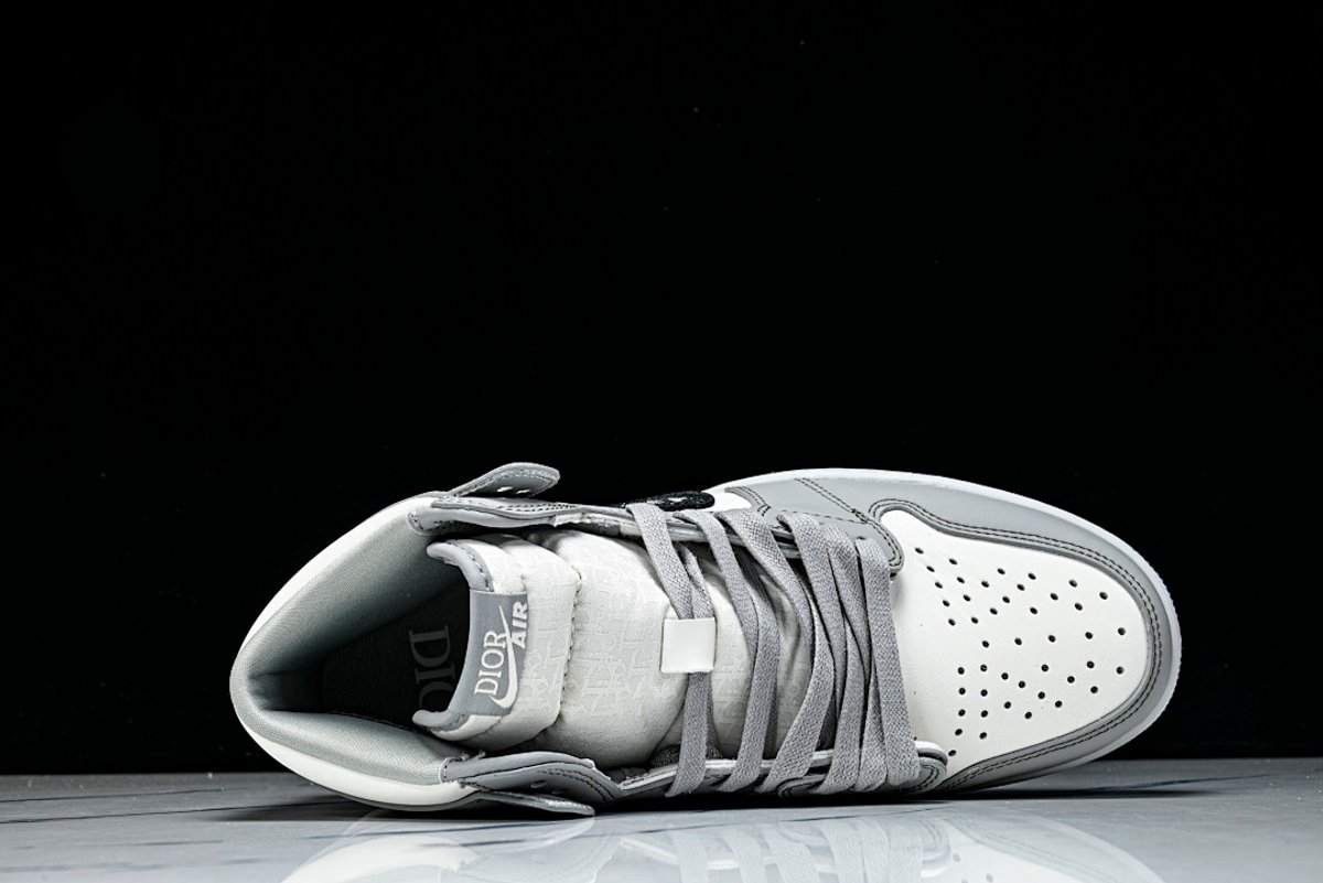 AIR JORDAN 1 HIGH x DIOR - 3