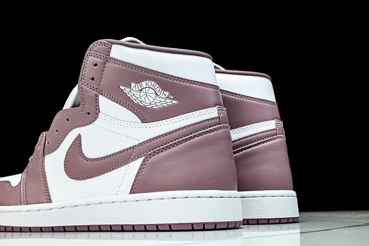 AIR JORDAN 1 HIGH - 6