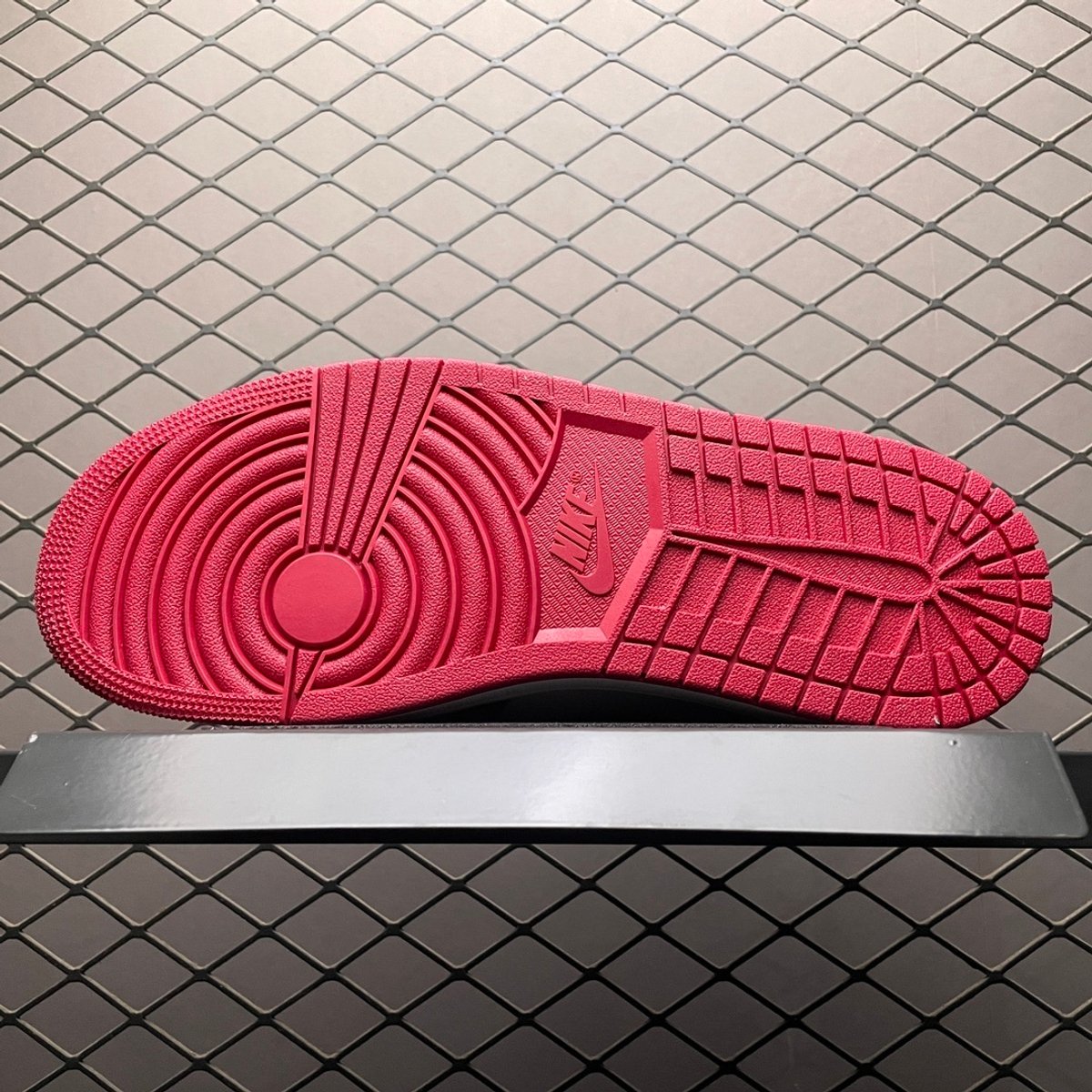 AIR JORDAN 1 LOW - 3