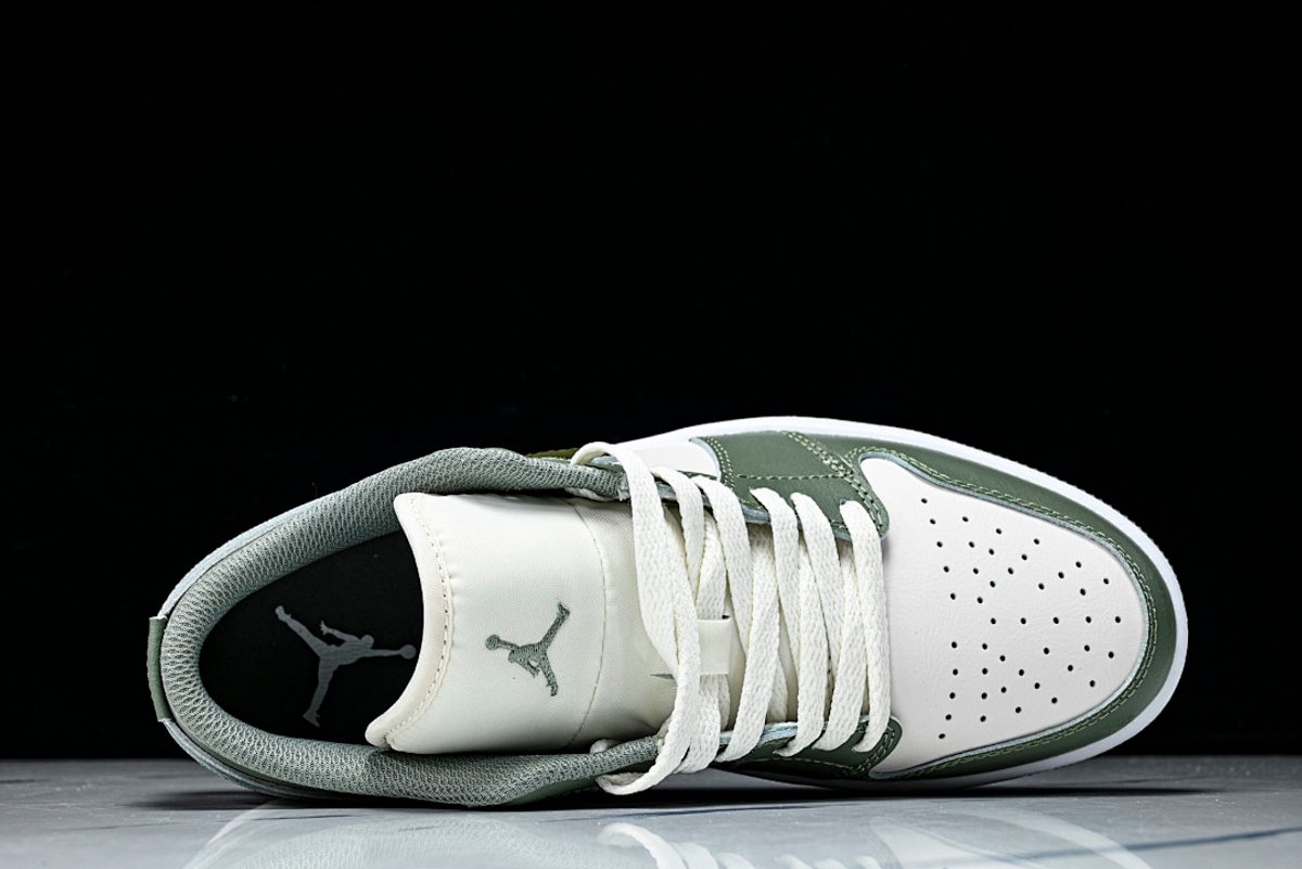 AIR JORDAN 1 LOW - 4