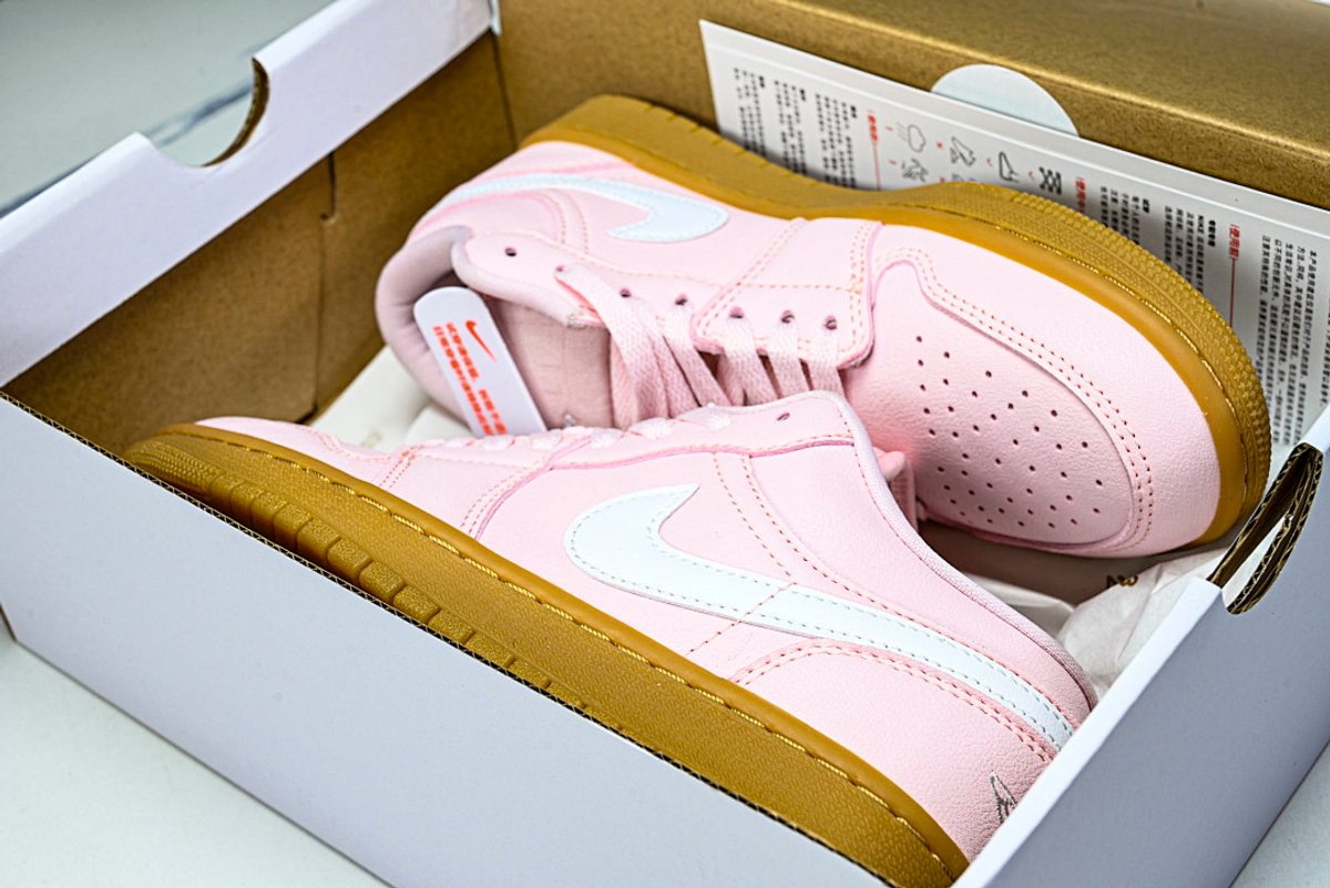 AIR JORDAN 1 LOW - 8