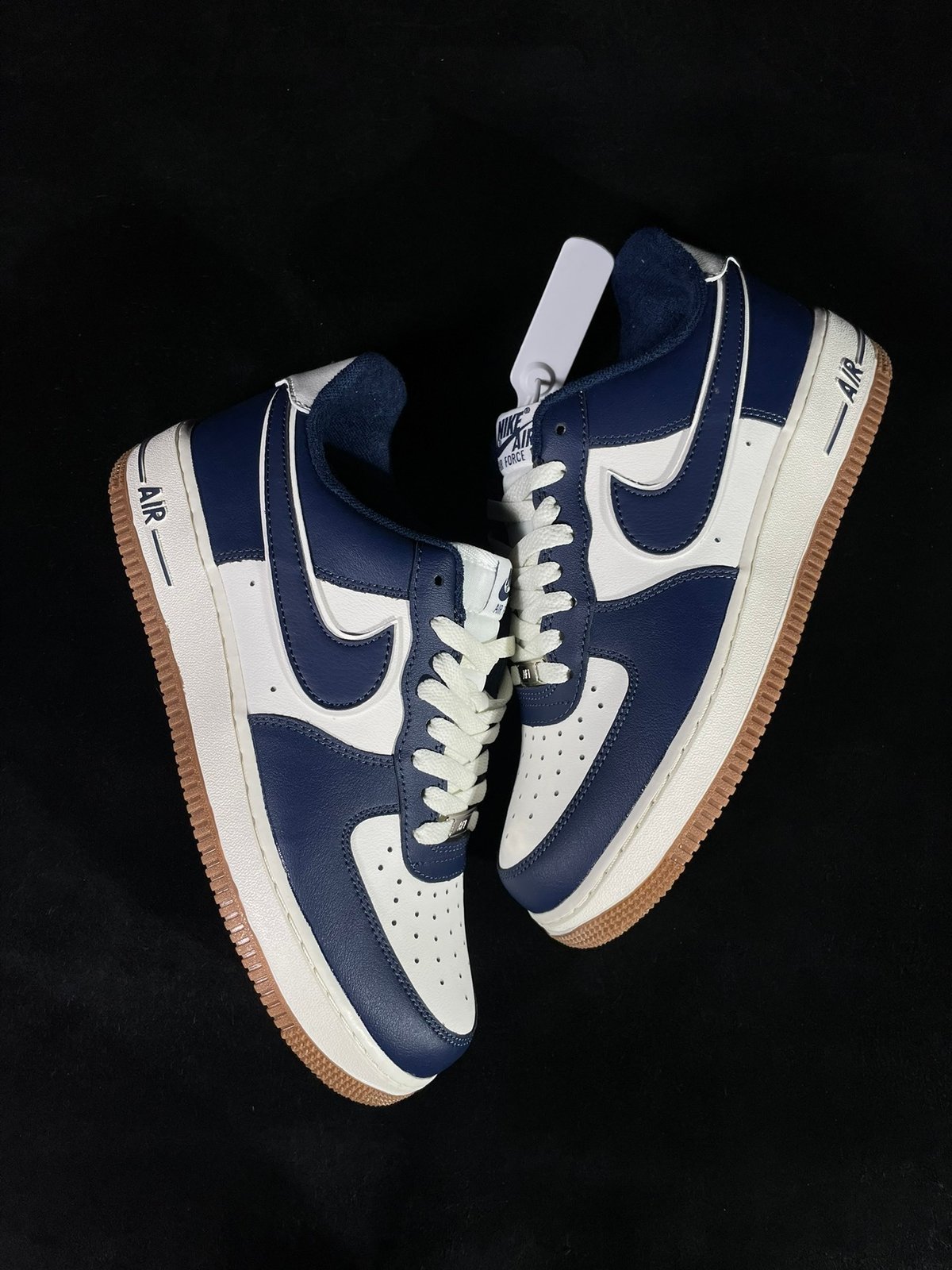 NIKE AIR FORCE 1 - 2