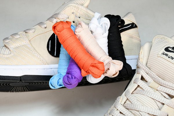 NIKE SB DUNK LOW x ALBINO PRETO 