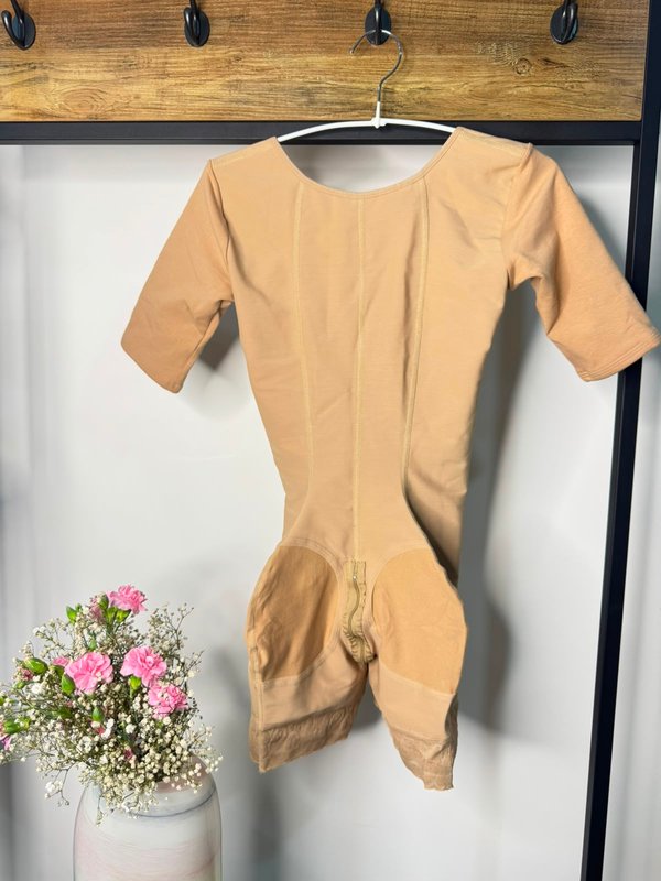 SHORT MANGA LARGA TOP