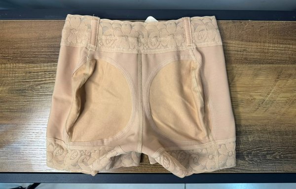 SHORT CACHETERO