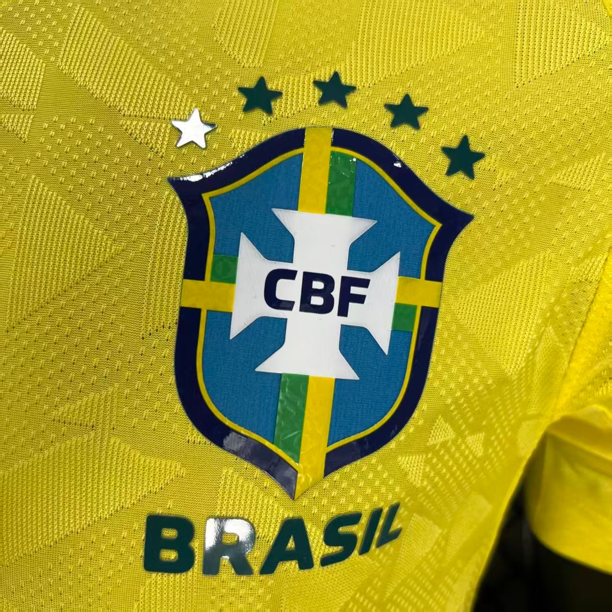Camiseta Titular Brasil - Mundial 2026 - 3