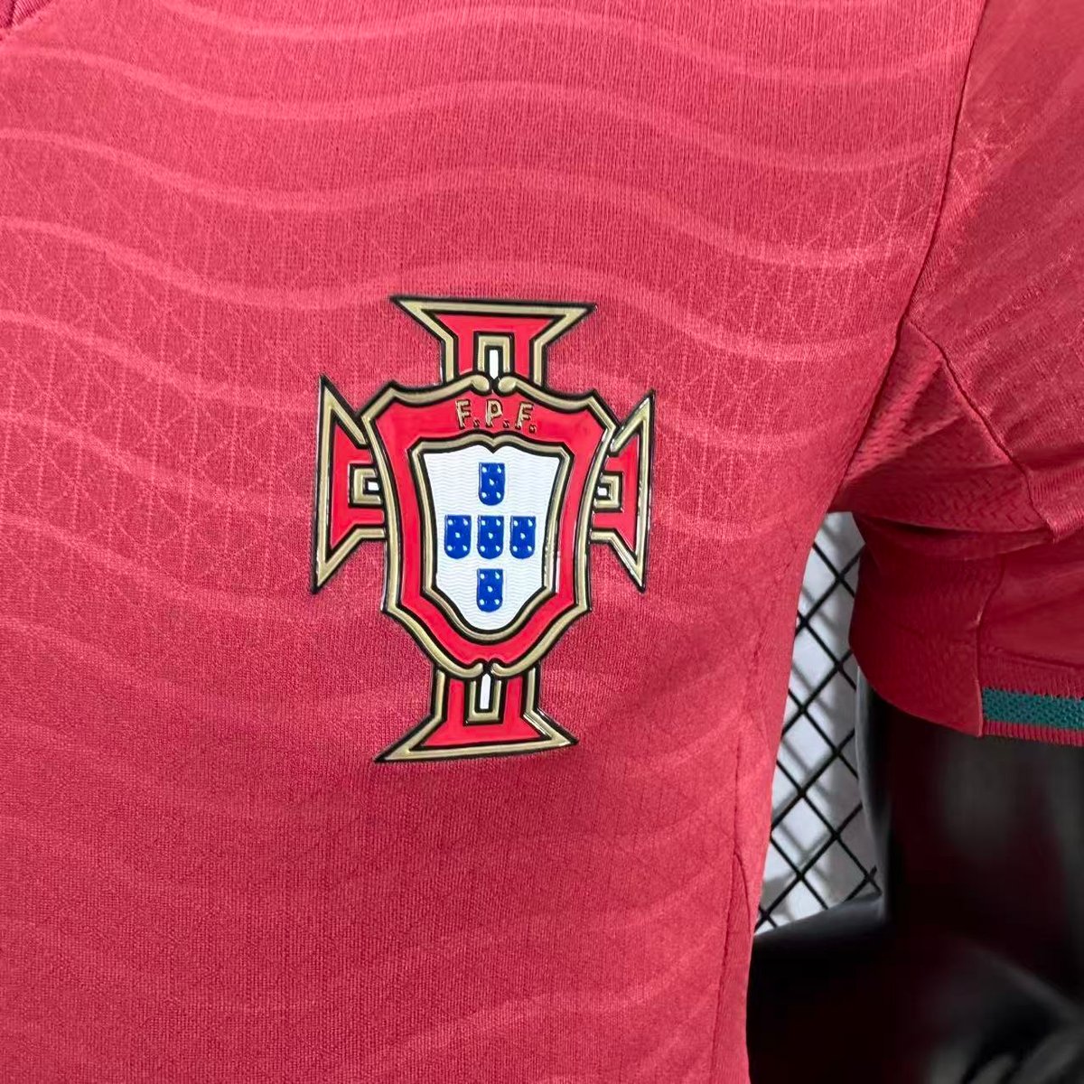 Camiseta Titular Portugal - Mundial 2026 - 5