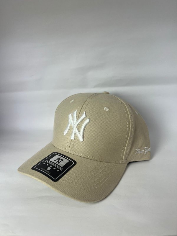 Gorra NY Crema