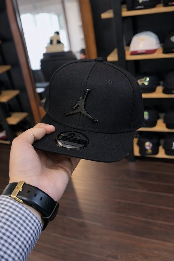 Gorra Jordan Negra