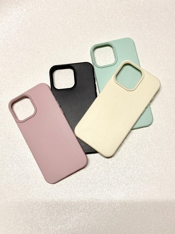 Cases con textura granulada