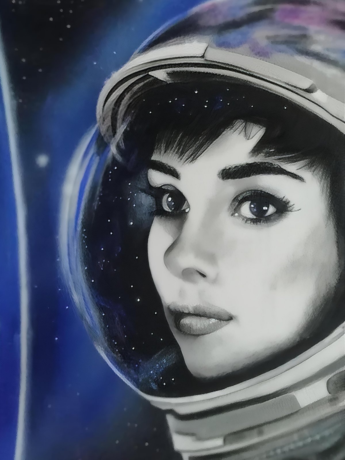 AUDREY IN SPACE - 4