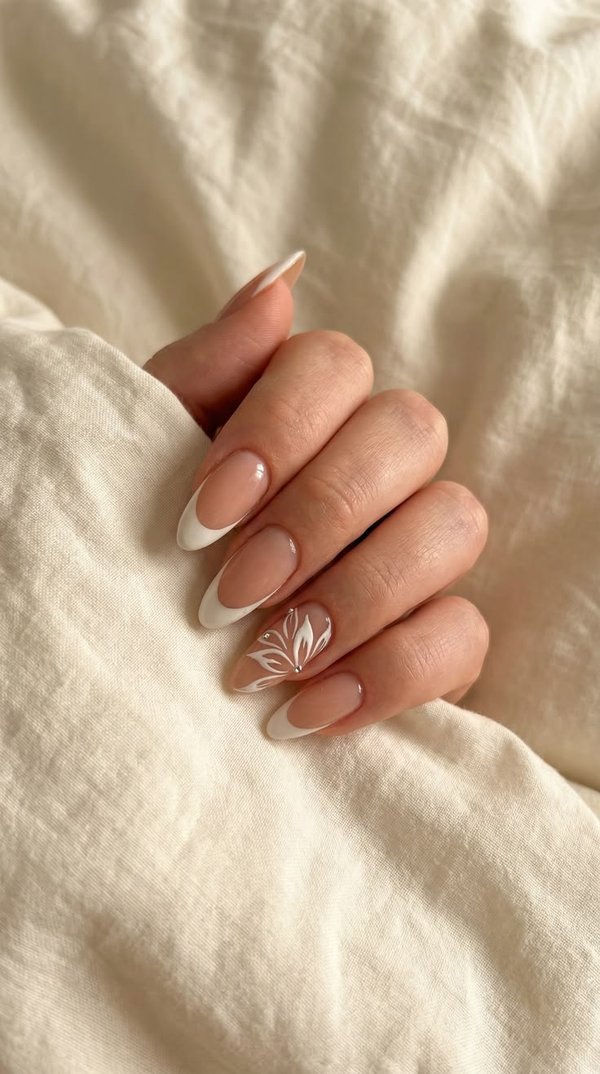 Elegant girl - Press On Nails