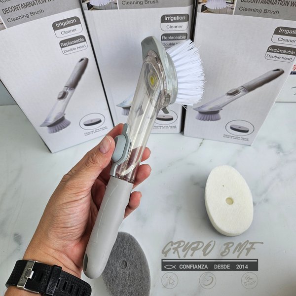 CEPILLO CON DISPENSADOR 