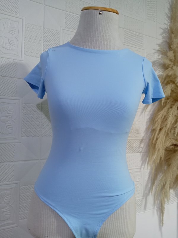 Body tipo básica manga corta