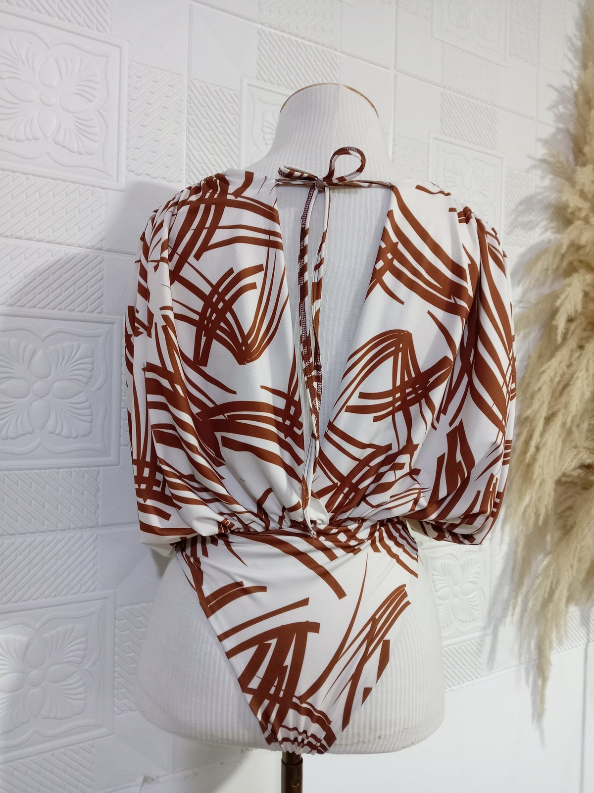 Body animal print escote en V y espalda abierta - 3