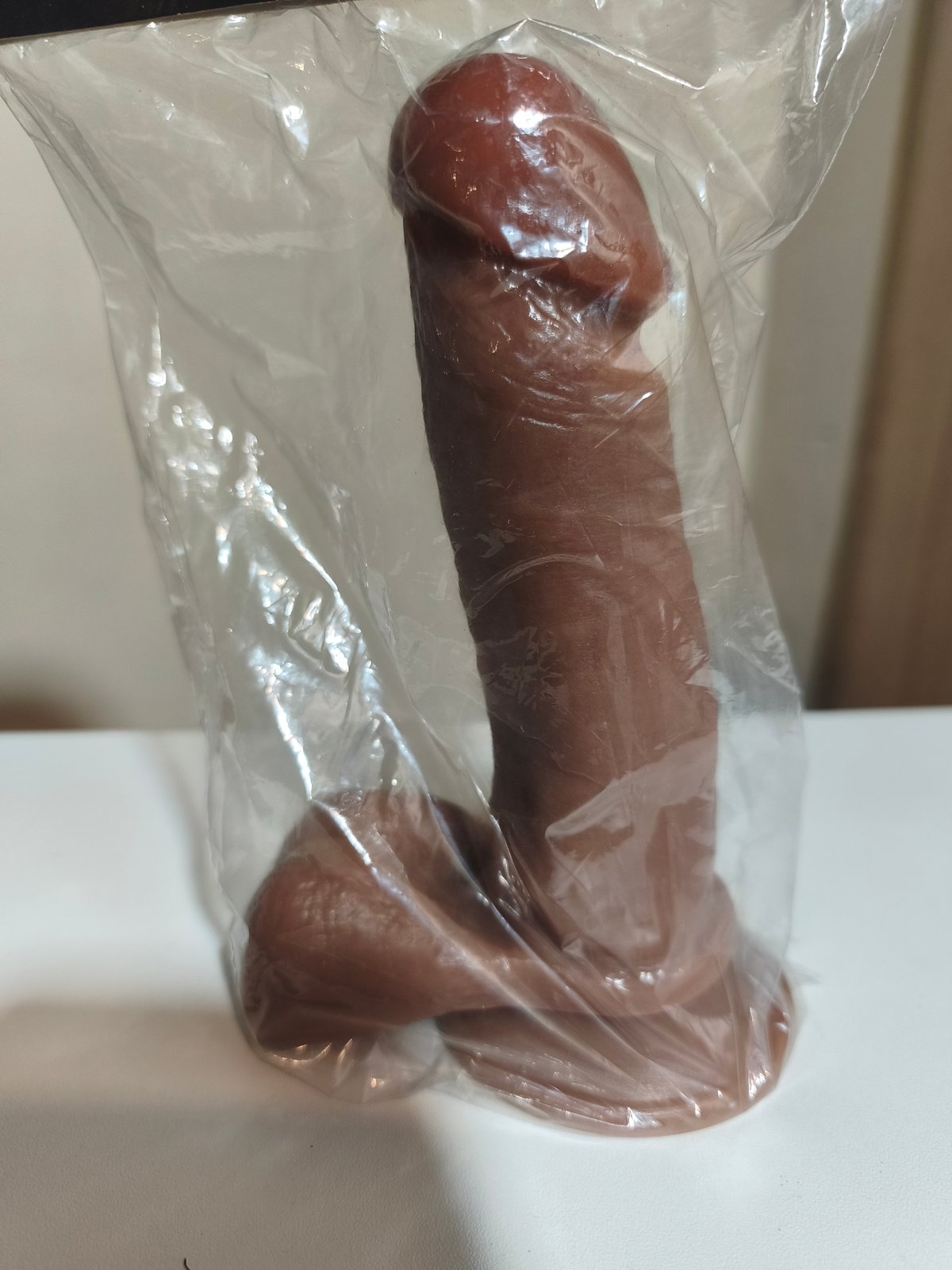 Protesis con escroto y ventosa / consolador  - 3