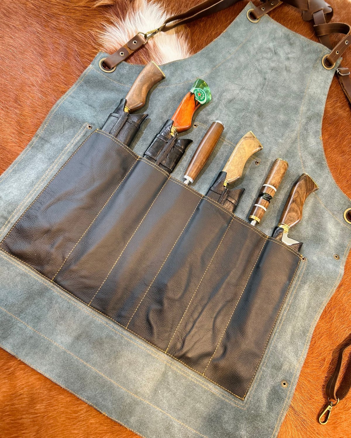 Delantal Carnicero 2 en 1 (Marron y negro)