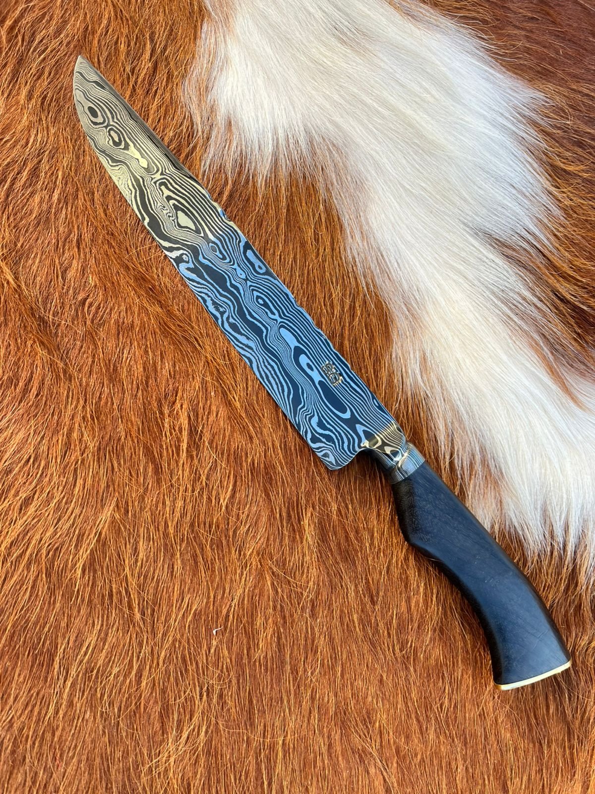Cuchillo Artesanal SG Linea Ejecutiva Damasco Punta Ancha 8" 