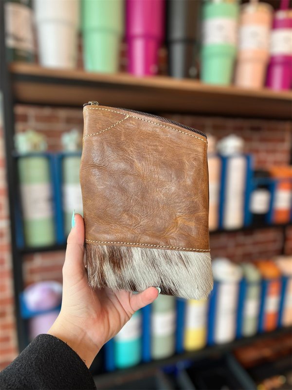 Yerbero en Cuero con Pelo