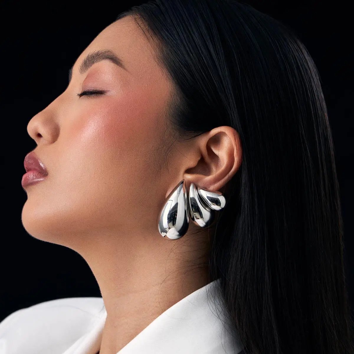 Aro curvo liso Plateado