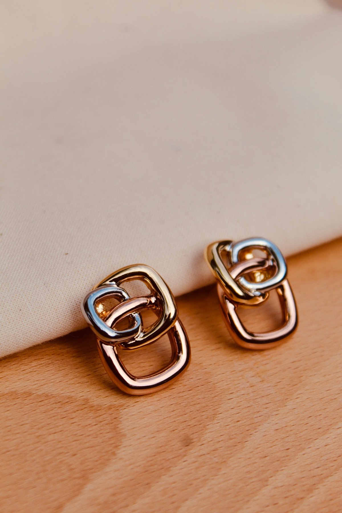 Aro con 3 cuadrados tres tonos