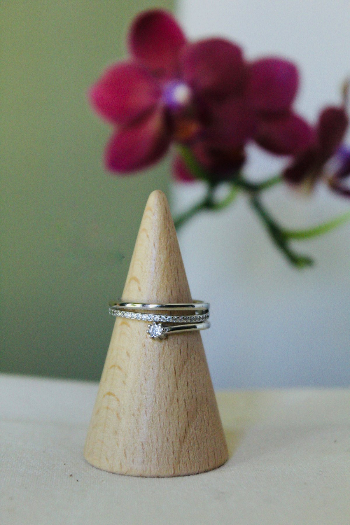 Anillo 3 vueltas con zirconeas