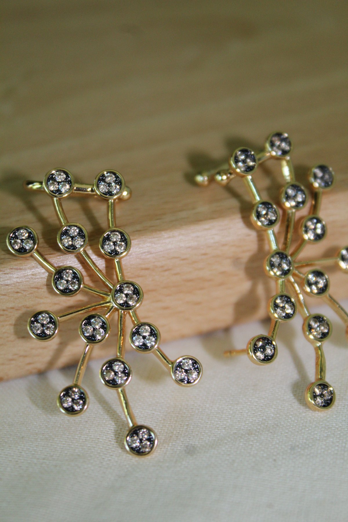 Aro Ear Cuff circulos y zirconeas Morganita - 2