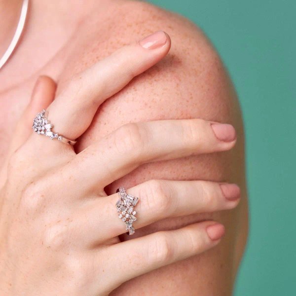 Anillo con cristales 