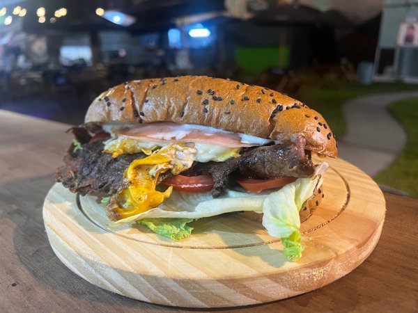 Lomito Sandwich Completo