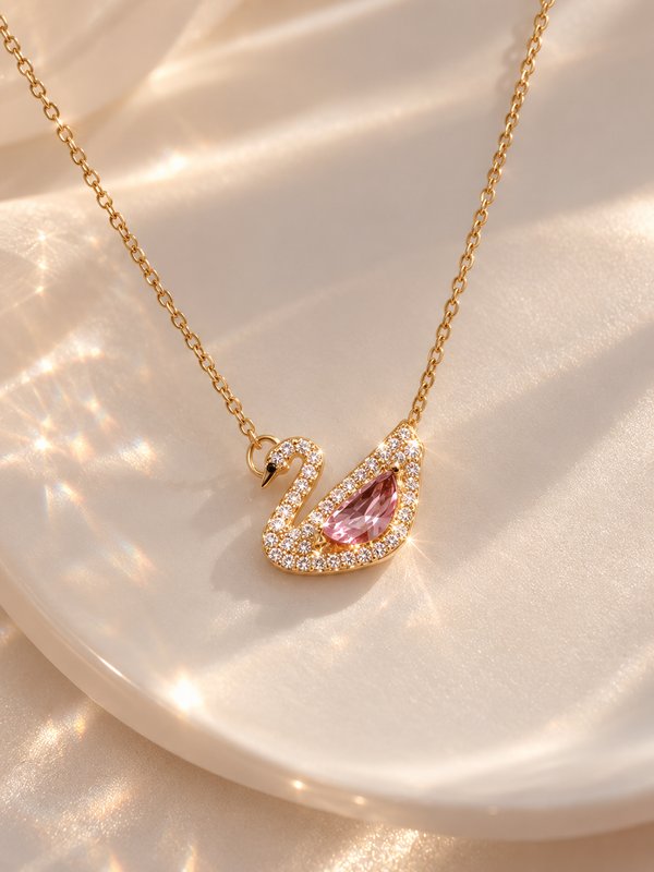 Collar cisne dorado