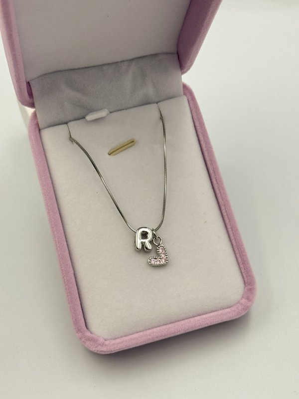 Collar inicial + corazoncito