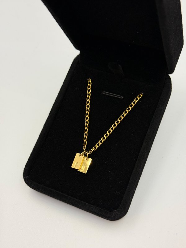 Collar para varón dos iniciales (a elección)