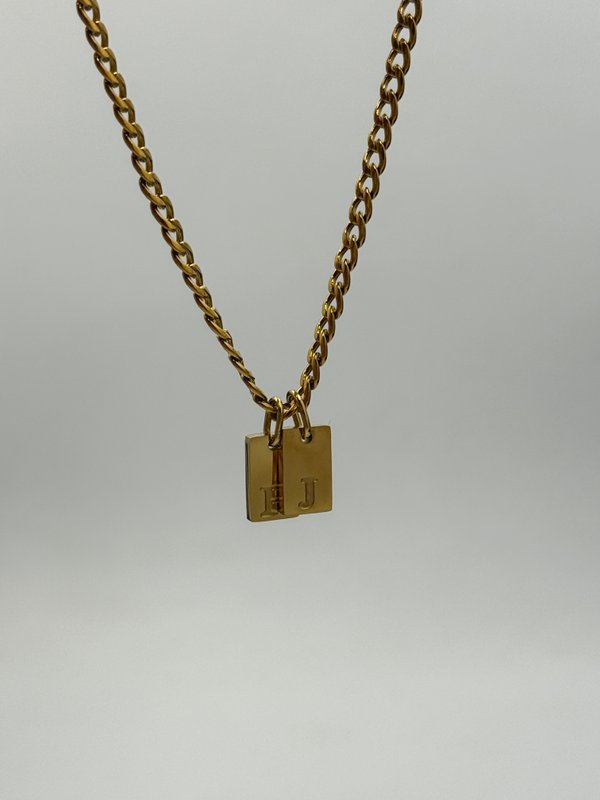 Collar para varón dos iniciales (a elección)
