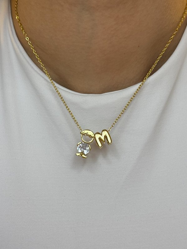 Collar niño + inicial (a elección)