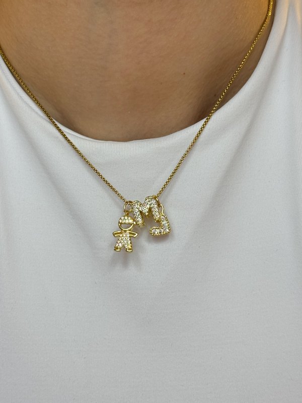 Collar niño + corazoncito + inicial (a elección)